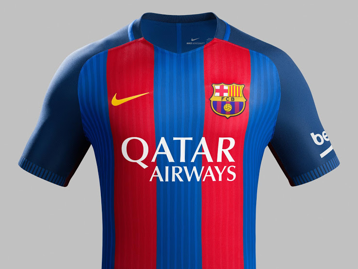 Qatar Airways vẫn là nhà tài trợ áo 2017 của Barca